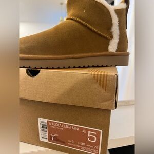Koolaburra Tan Suede Boots with Shearling Accent